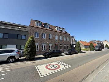 Ruim appartement met 2 slaapkamers in het centrum van De Pinte - 2