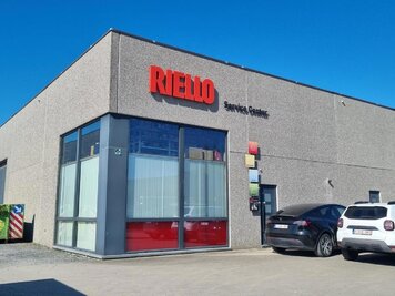 Magazijn met kantoor - 2