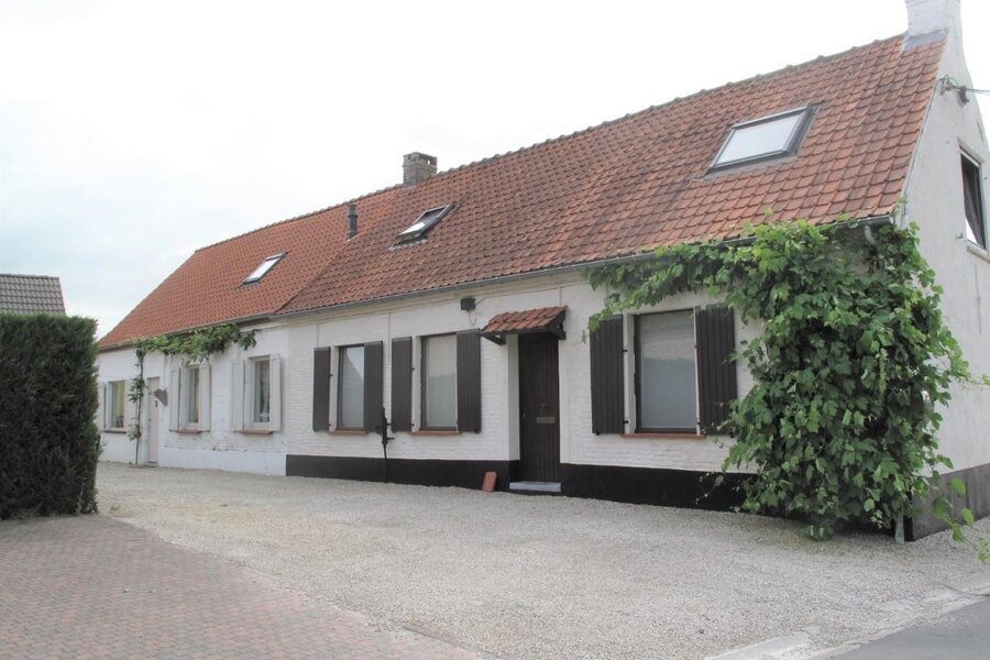 Gezellige halfvrijstaande hoeve op rustige locatie!
