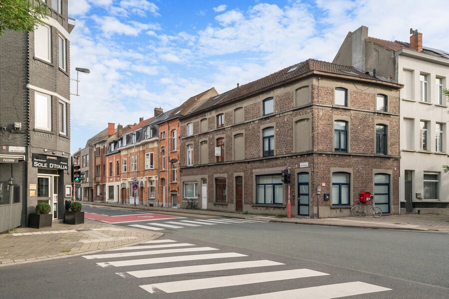 Huis met potentieel op top locatie in Gent!