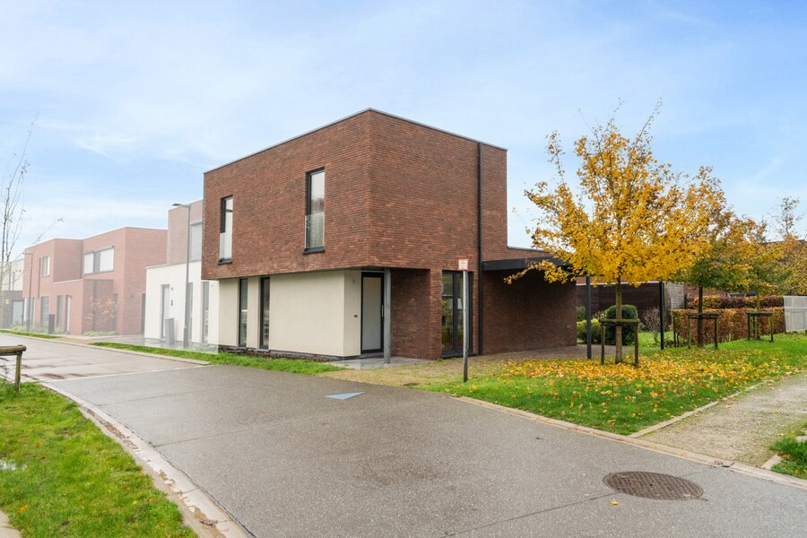 Nieuwbouw woning in nieuwe leuke wijk