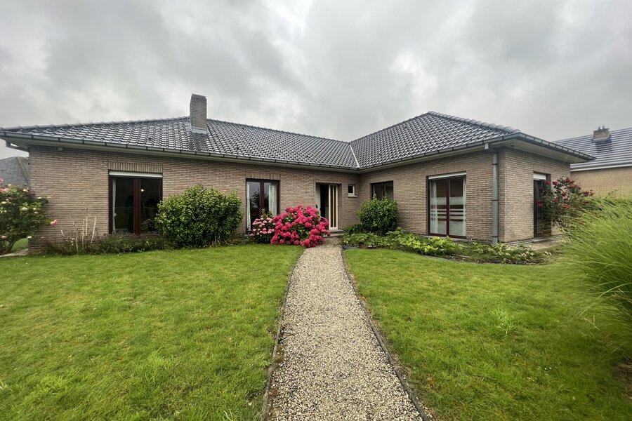 Ruime bungalow te Scheldewindeke