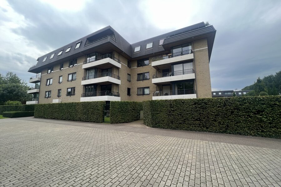 Ruim appartement op centrale locatie aan het station van Gent!
