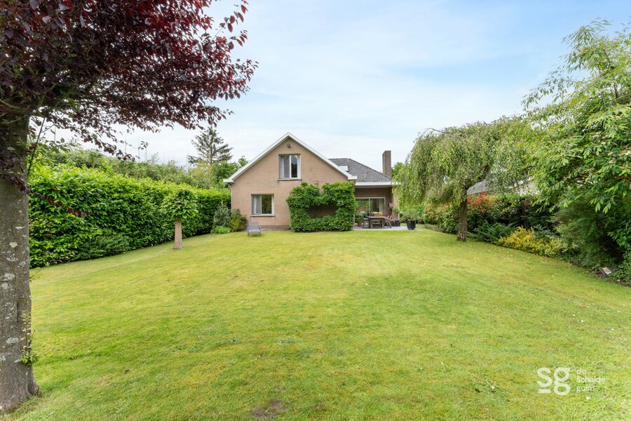 Verrassend ruime woning te Heusden