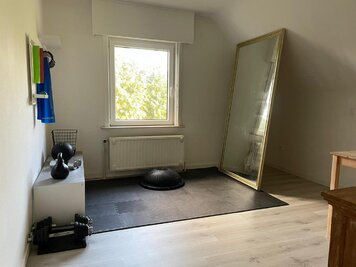 Ruime gezinswoning op centrale locatie te Drongen! - 12