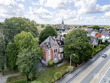 Uitzonderlijke Kasteelvilla Villa du Docteur, nabij het dorp - 1