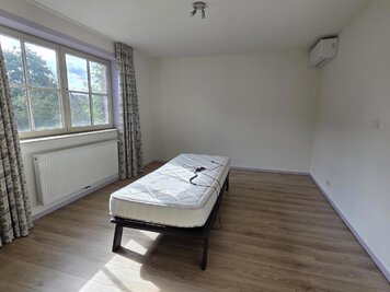Ruime woning in rustige wijk centrum De Pinte - 7