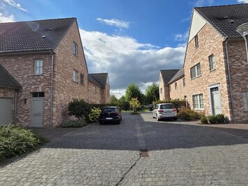 Ruime woning in rustige wijk centrum De Pinte - 13