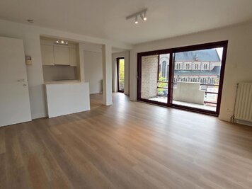 Gerenoveerd appartement in het hart van De Pinte - 4