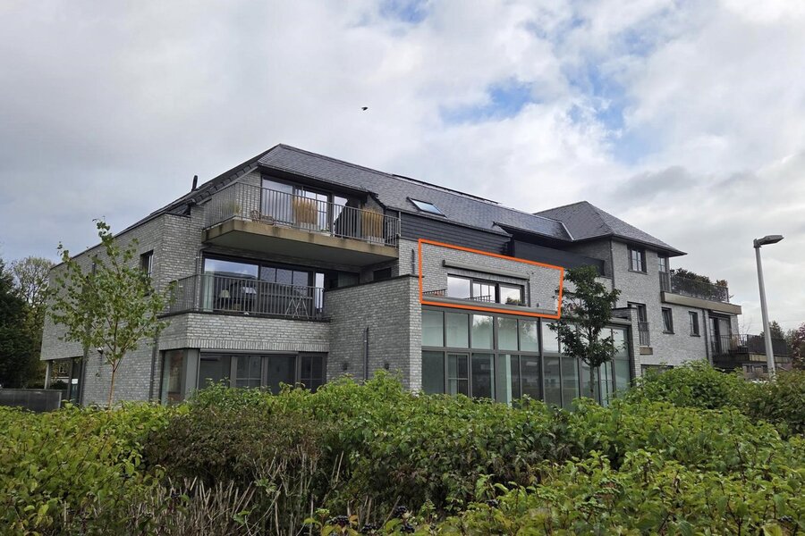 Ruim appartement in centrum De Pinte