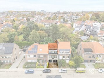 Ruime woning met tuin en garage op TOPLOCATIE - 4