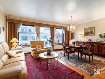 Ruime woning met tuin en garage op TOPLOCATIE - 9