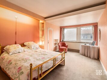 Ruime woning met tuin en garage op TOPLOCATIE - 16