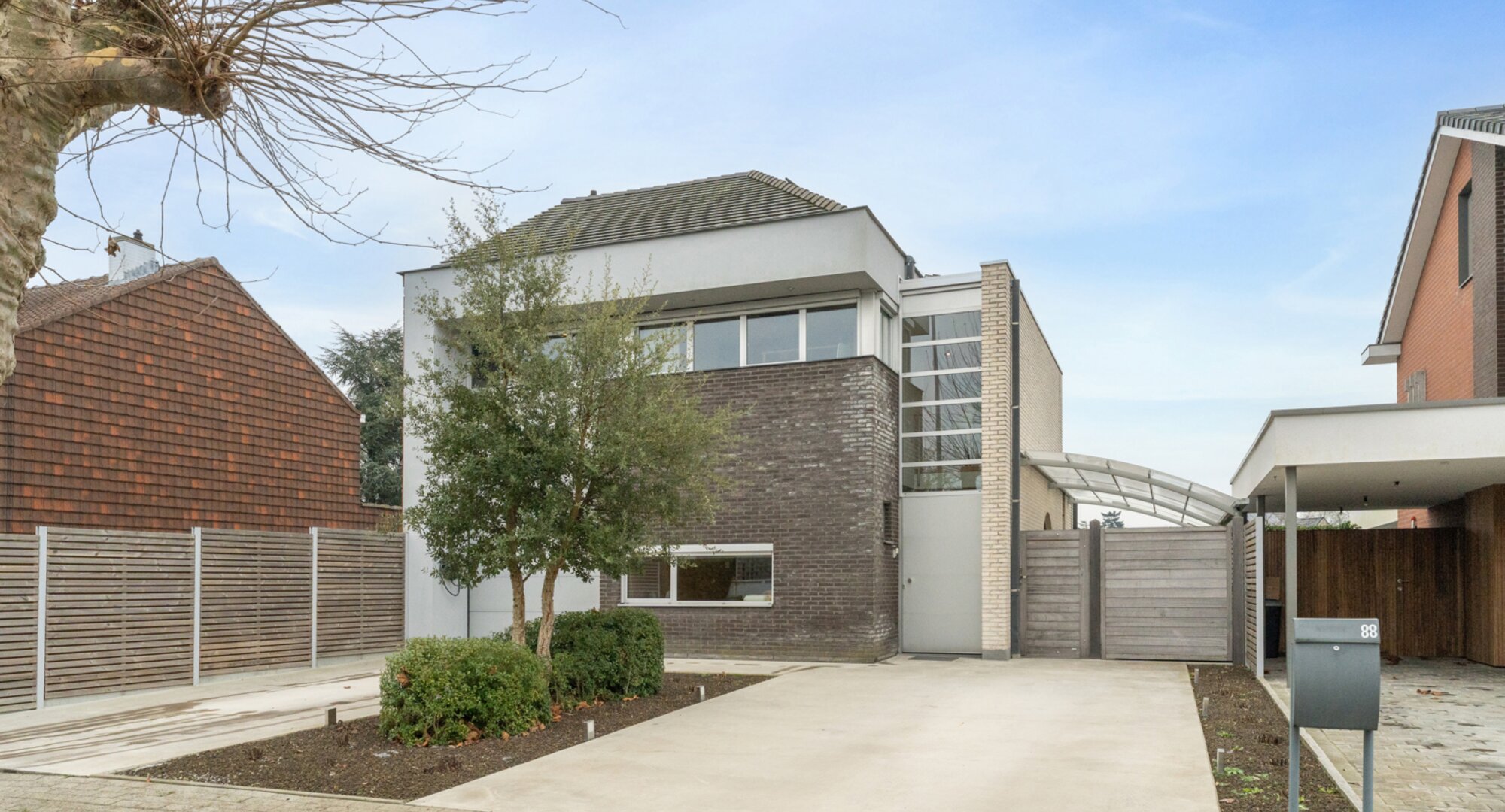 Instapklare gezinswoning op topligging naast Provinciedomein De Gavers