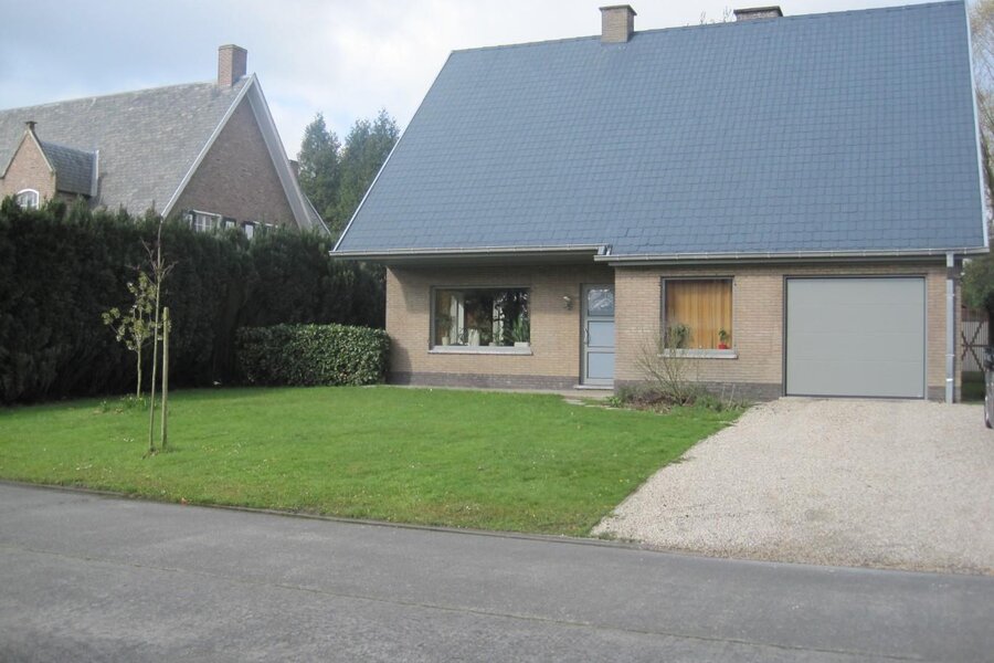 Villa met 4 slaapkamers en zuidgerichte tuin