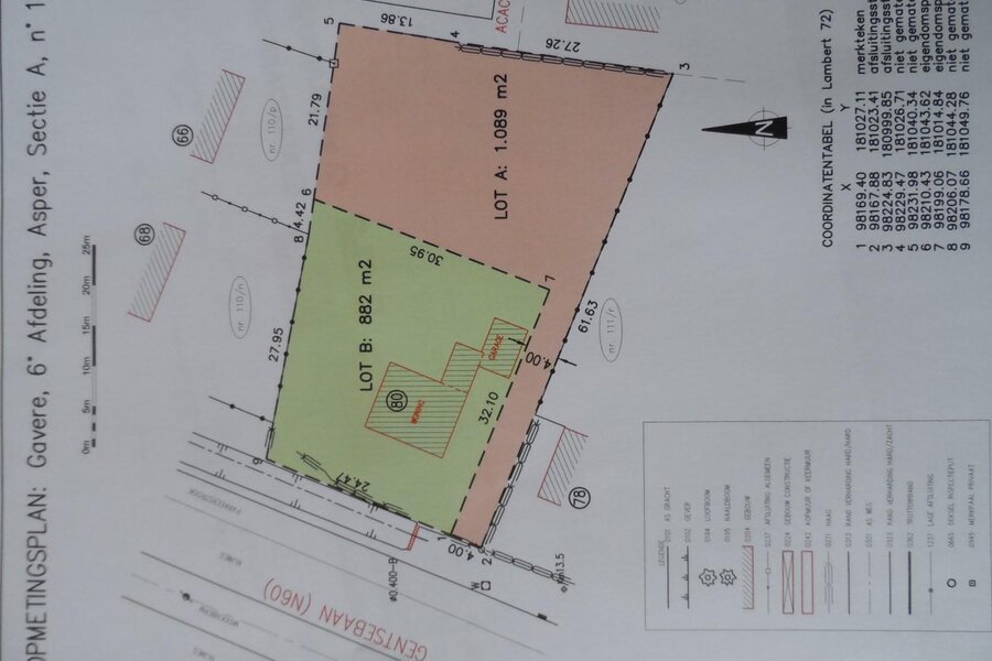 Commercieel gelegen bouwgrond met te slopen woning