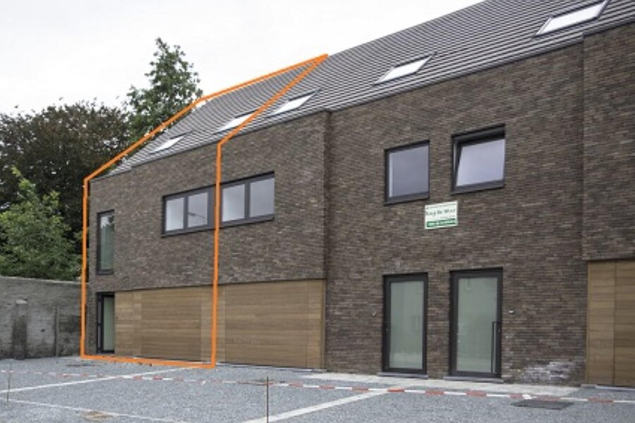 Ruime nieuwbouw met garage en tuin