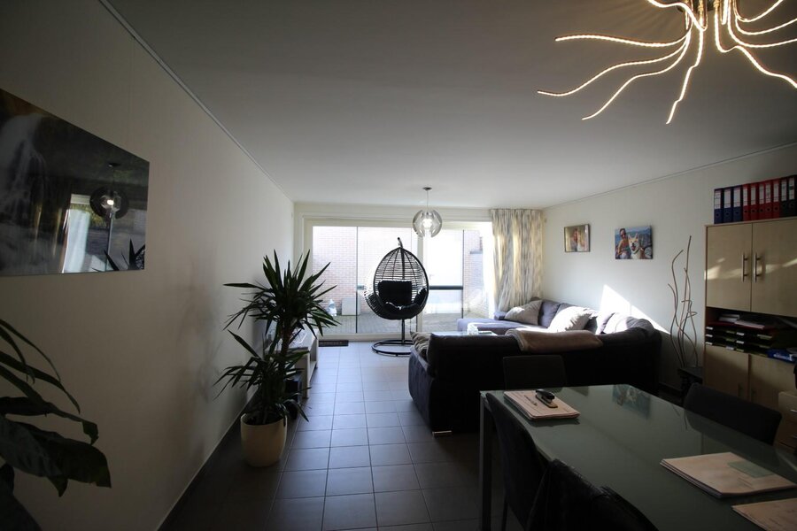 Gelijkvloers appartement in een kleine residentie te Nazareth.