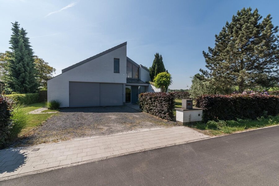 Ruime villa aan de rand van het Parkbos