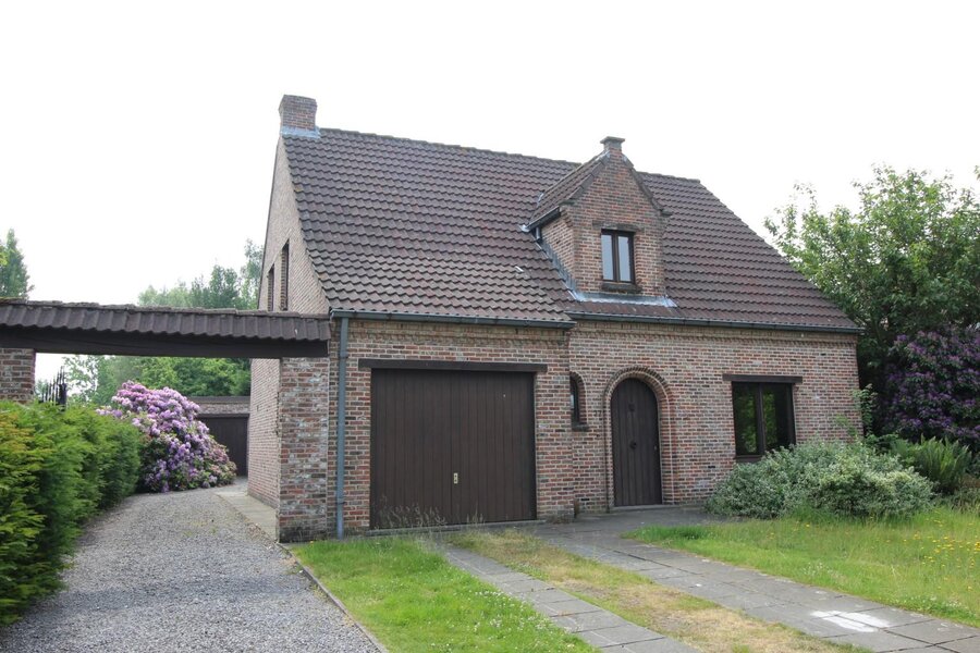 Centraal gelegen ééngezinswoning met 4 slaapkamers