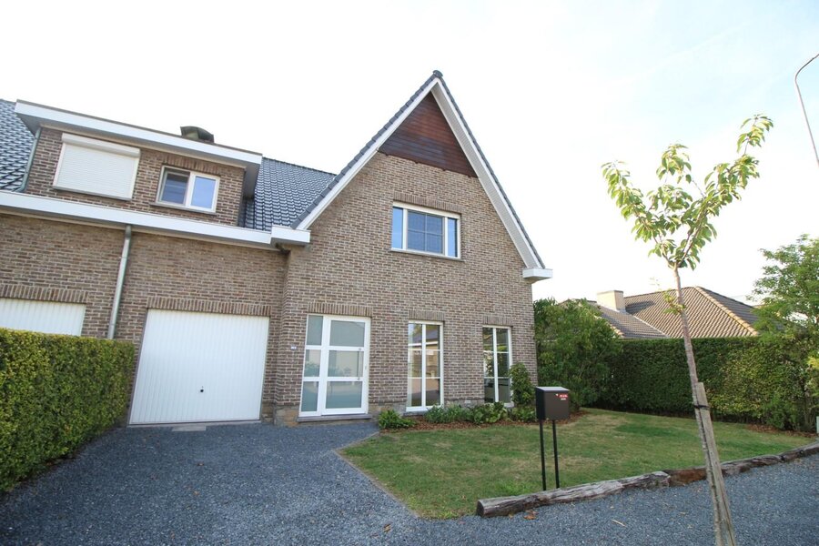 Rustig gelegen HOB nabij het centrum van De Pinte 