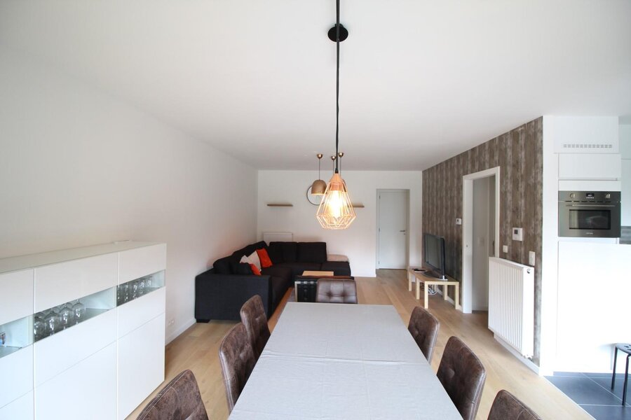 Gemeubeld nieuwbouw appartement met 2 slaapkamers