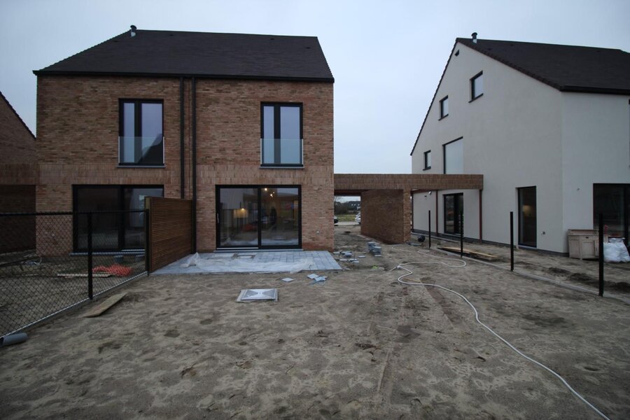 Instapklare nieuwbouw op rustige, doch zeer centrale ligging 