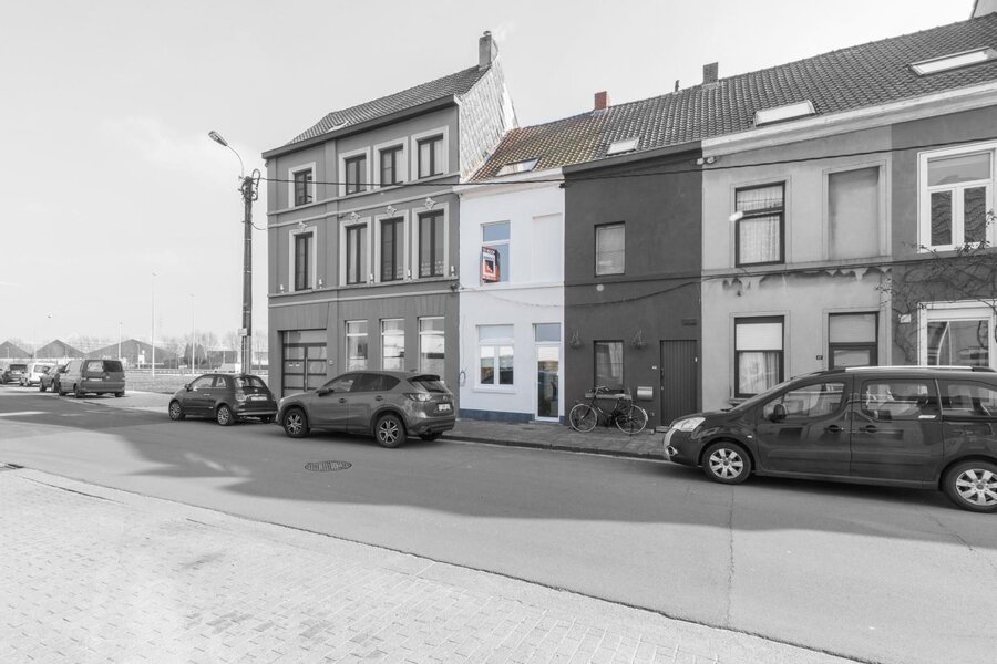 Nieuw gerenoveerde woning te Gent! 