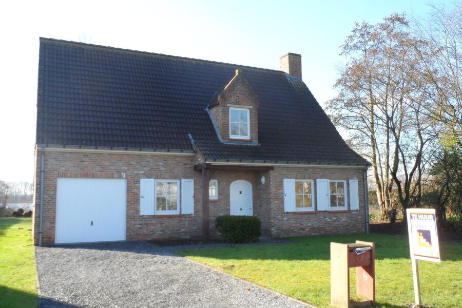 Ruime woning met 4 slaapkamers