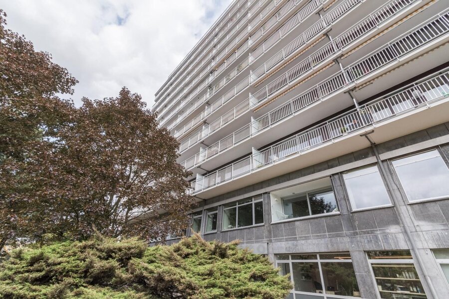 Te renoveren appartement nabij de watersportbaan