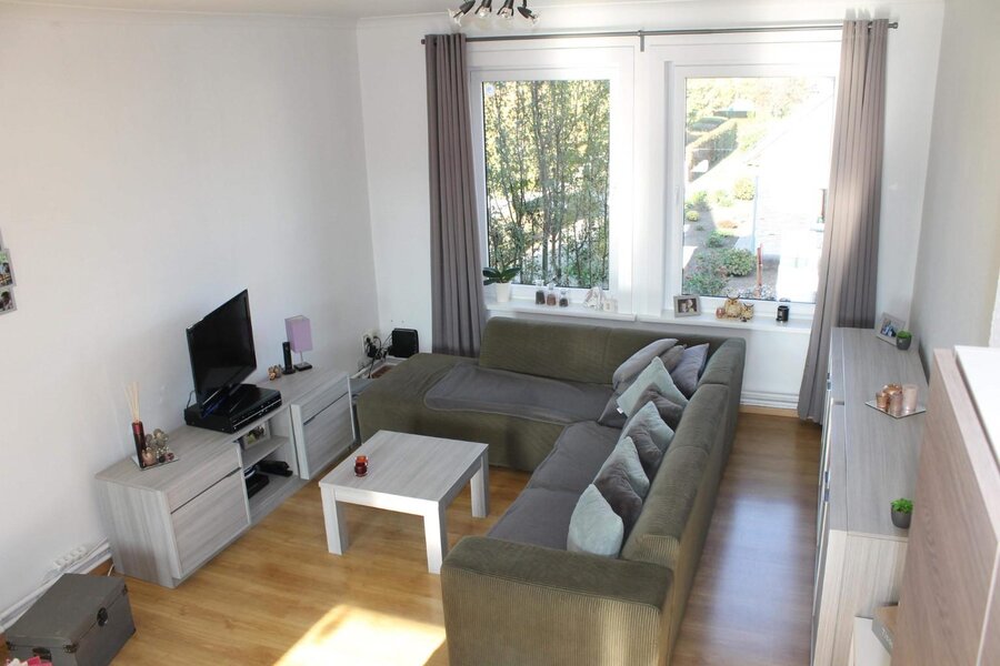 Ruim, lichtrijk appartement te Waarschoot! 