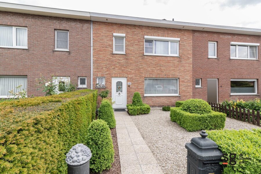 perfect onderhouden woning in centrum De Pinte