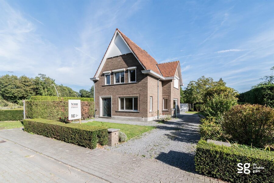 Te renoveren woning op 996m²