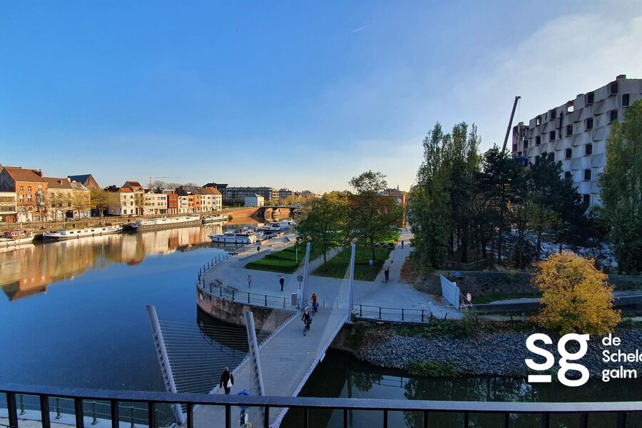 Ruim appartement op toplocatie in Gent