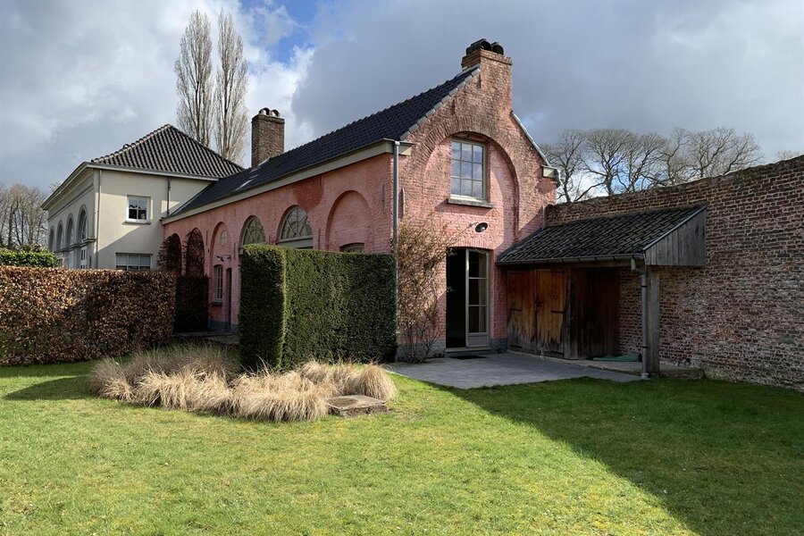 Charmante orangerie met 2 slaapkamers!