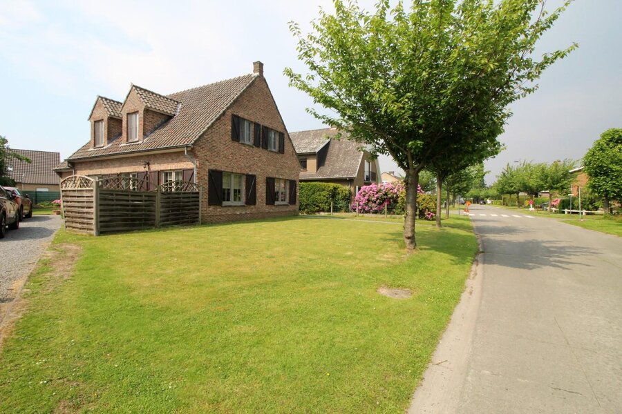 Rustig gelegen, ruime villa in De Pinte