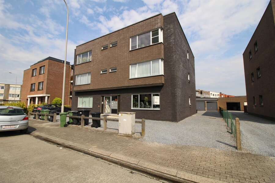 Appartement met 2 slaapkamers en garage