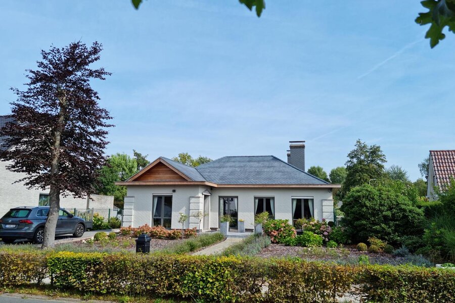 Leuke bungalow met tuin te Sint-Martens-Latem