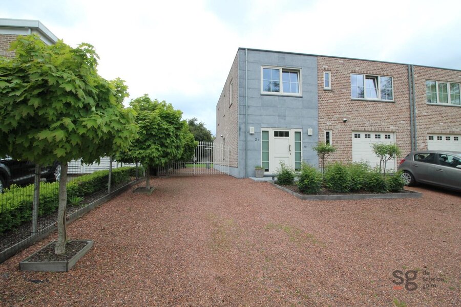 Ruime woning op rustige locatie!