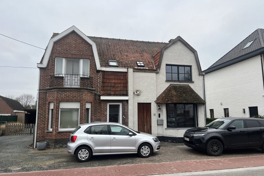 Centraal gelegen woning in De Pinte!