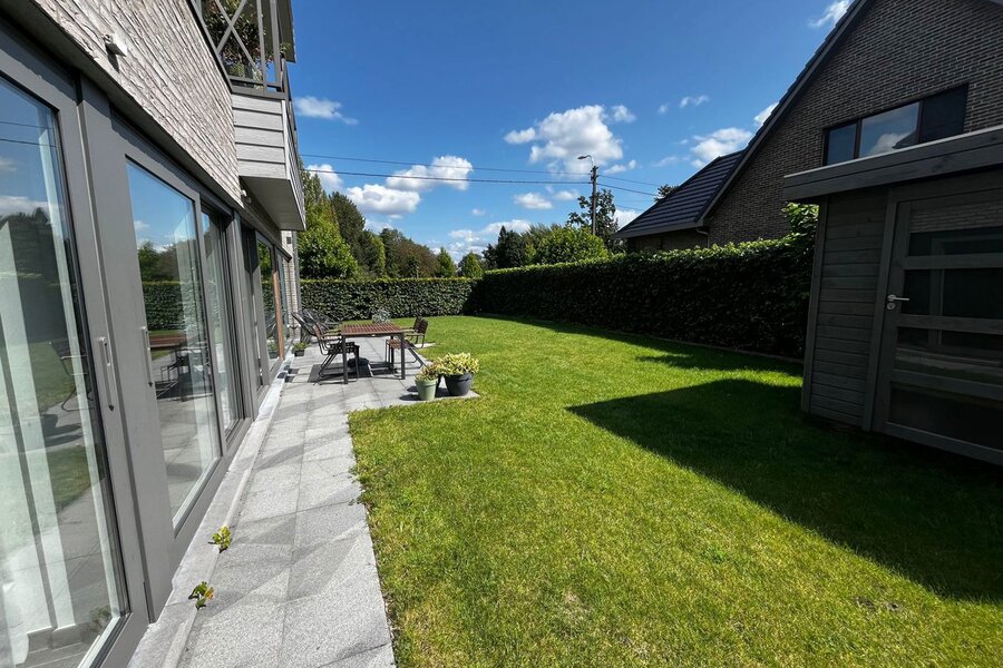 Gelijkvloers appartement in het centrum De Pinte