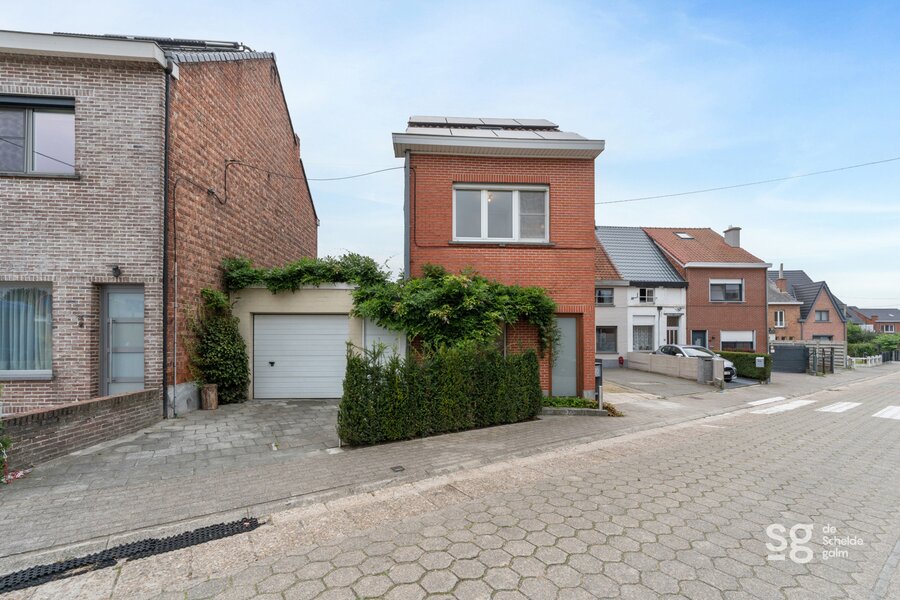 Instapklare woning met 3 slaapkamers te Wetteren