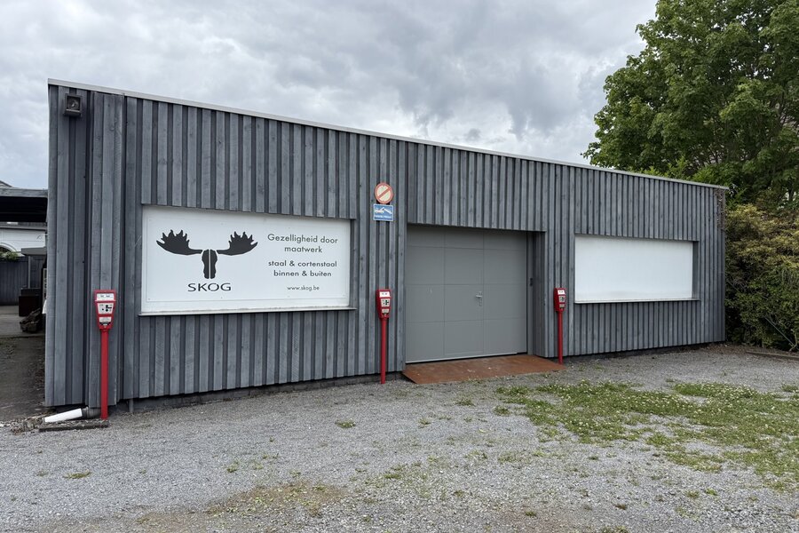 Praktische opslagplaats te huur – ideaal gelegen in De Pinte