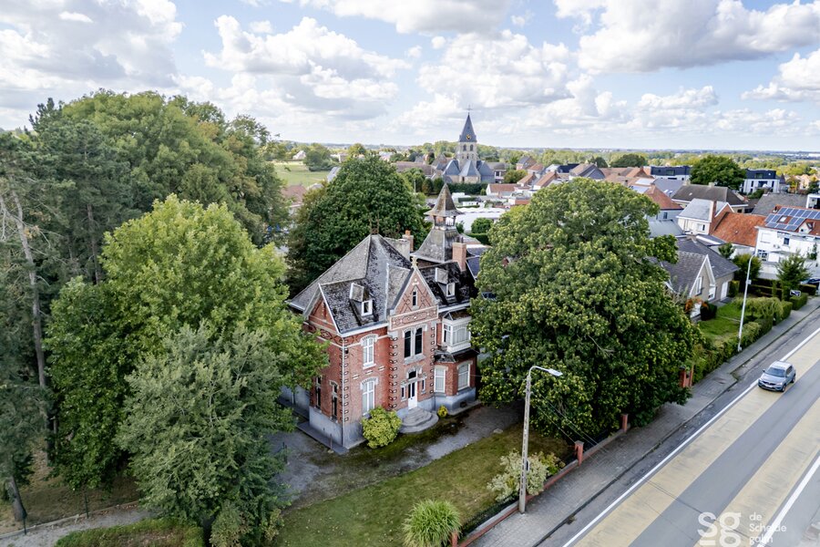Uitzonderlijke Kasteelvilla Villa du Docteur, nabij het dorp