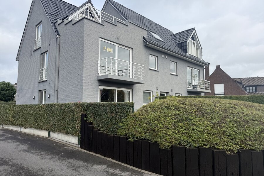 Appartement met 2 slaapkamer te huur!