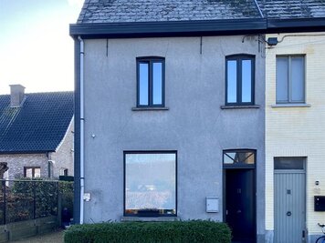 Gerenoveerde starterswoning - 1