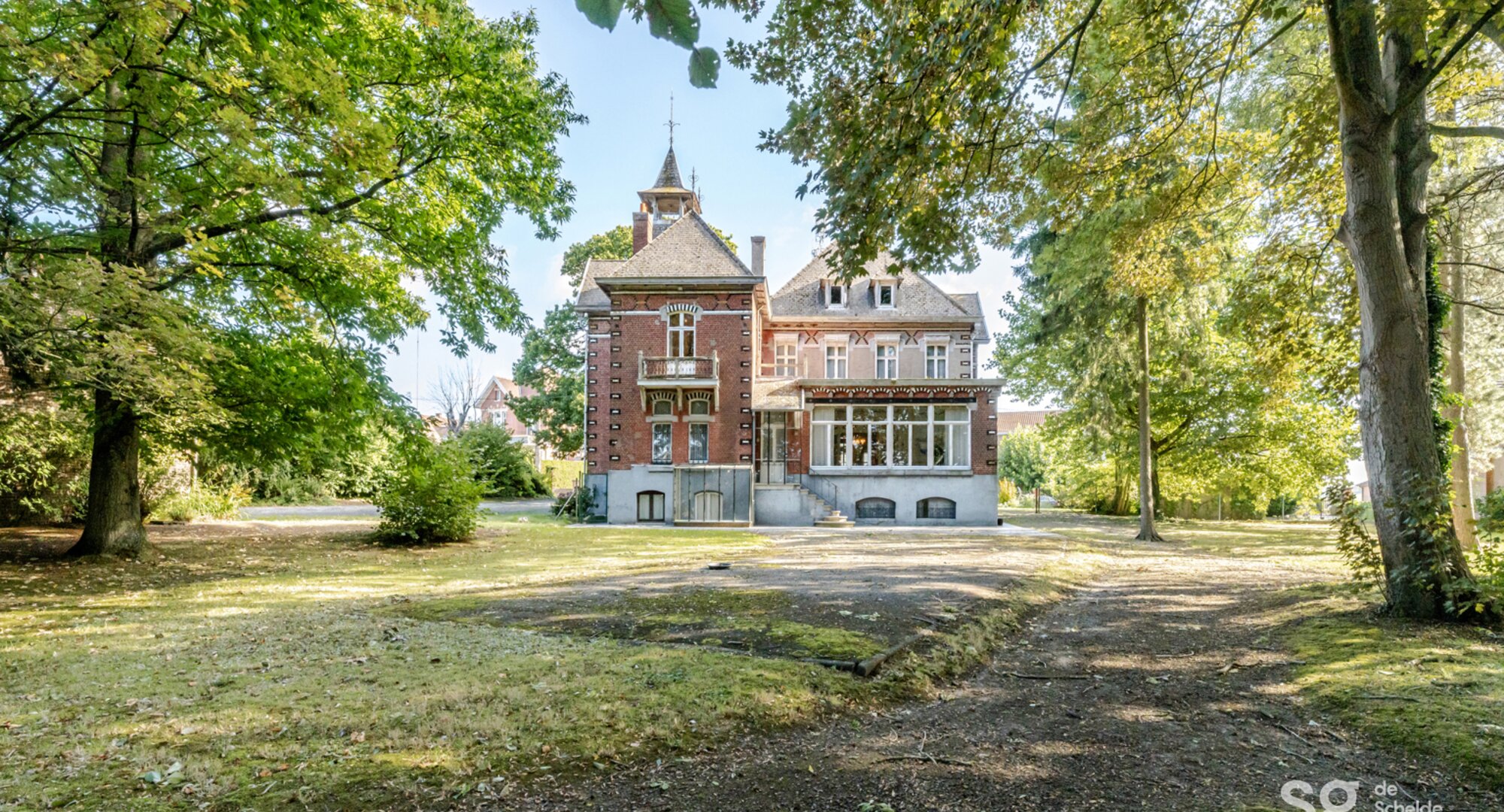 Uitzonderlijke Kasteelvilla Villa du Docteur, nabij het dorp