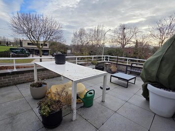 lichtrijk duplex appartement in Zevergem - 2