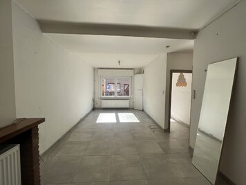 Centraal gelegen rijwoning met koertje - 2