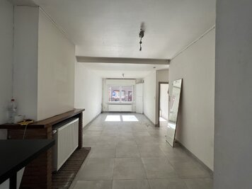 Centraal gelegen rijwoning met koertje - 3